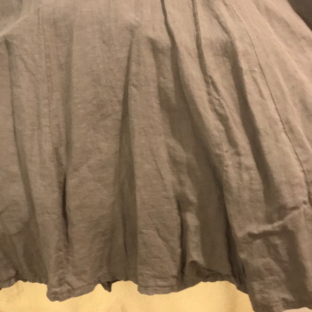Women’s  gored linen skirt .